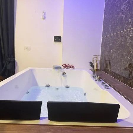 Castle View - & - Free Parking 3*